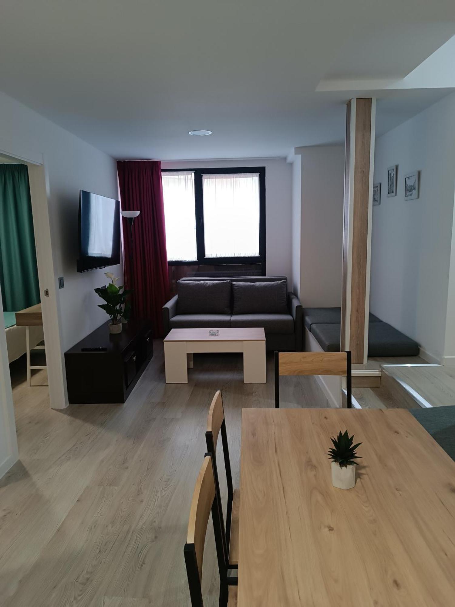 Apartamentos Turisticos Avila Puerta De San Isidro 1-4 Εξωτερικό φωτογραφία